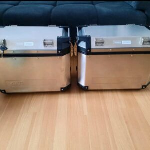 GIVI TREKKER OUTBACK SIDE CASES